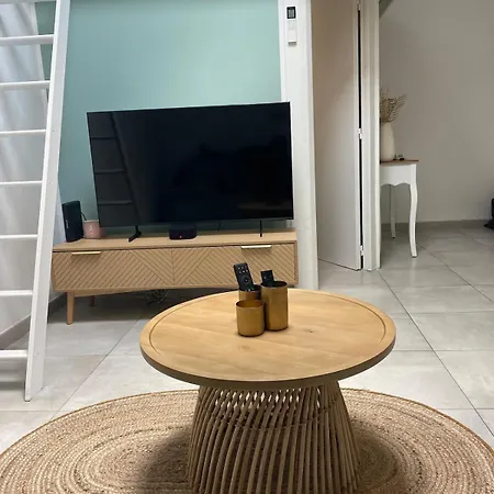 Chaleureux Climatise 라시오타